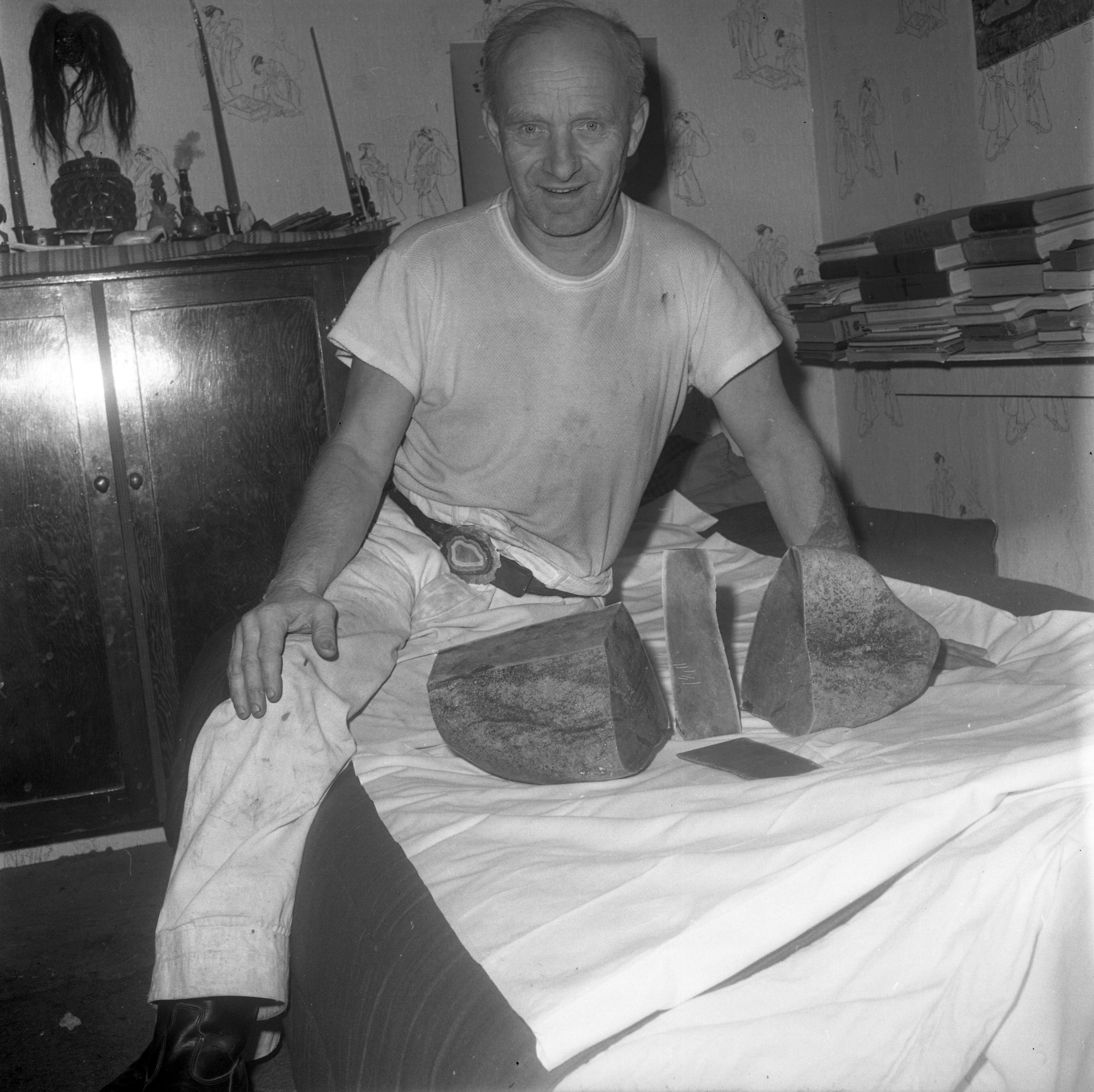 Carle Hessay